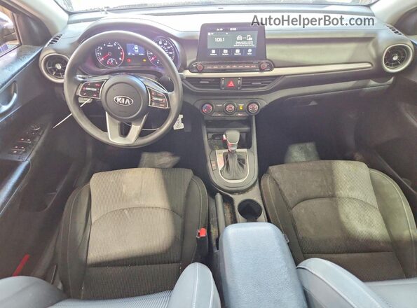 3KPF24AD8ME388668 2021 KIA FORTE Black Dashboard view