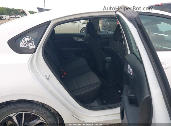3KPF24AD8PE507811 2023 KIA FORTE Белый Вид наклейки с VIN-кодом