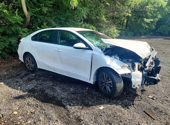 3KPF24AD8PE589006 2023 KIA FORTE White წინა მარჯვენა