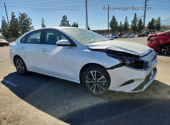 3KPF24AD8PE690725 2023 KIA FORTE White Առջևի աջ