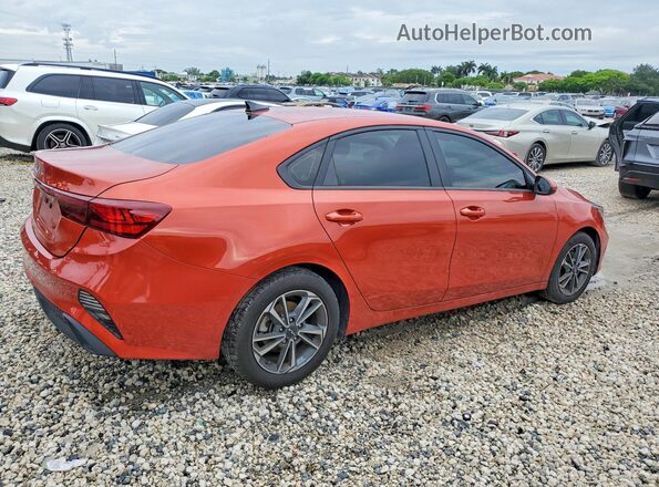 3KPF24AD8RE703508 2024 KIA FORTE Orange Rear right