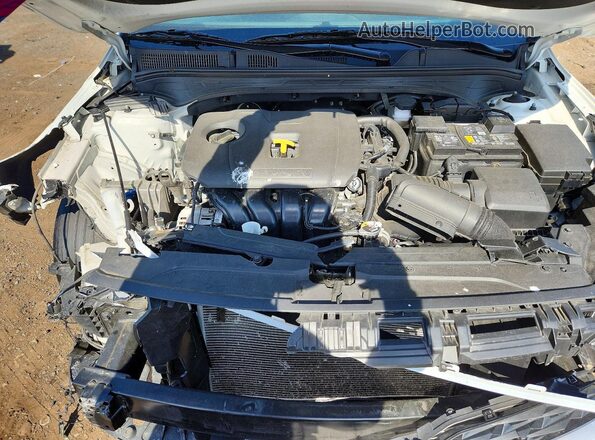 3KPF24AD8RE753731 2024 KIA FORTE White Vista interior trasera