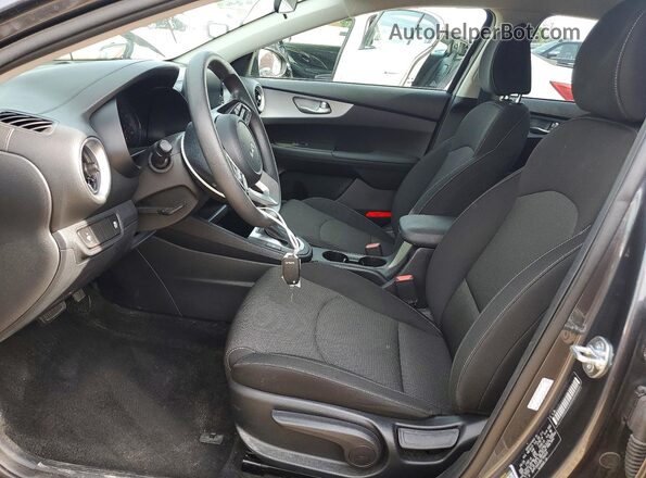 3KPF24AD8RE784459 2024 KIA FORTE Gray Սալոնի դիմացի տեսք