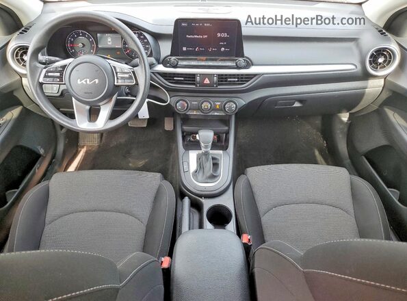 3KPF24AD8RE784459 2024 KIA FORTE Gray Առջևի վահանակի տեսք