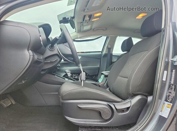 3KPF24AD8RE793243 2024 KIA FORTE Gray წინა სალონის ხედი