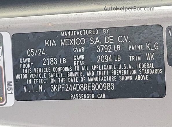 3KPF24AD8RE800983 2024 KIA FORTE Charcoal Widok komory silnika