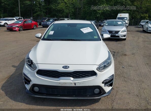 3KPF24AD9KE087419 2019 KIA FORTE White Widok deski rozdzielczej