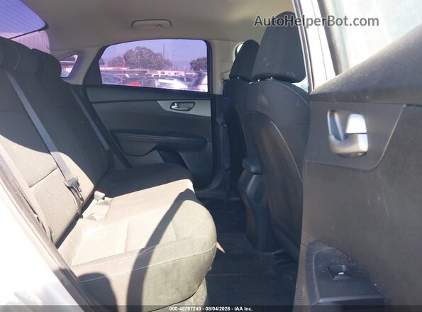3KPF24AD9LE175386 2020 KIA FORTE Silver VIN կոդի պիտակի տեսք