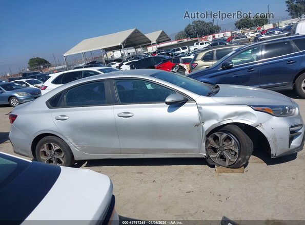 3KPF24AD9LE175386 2020 KIA FORTE Silver Սալոնի հետևի տեսք