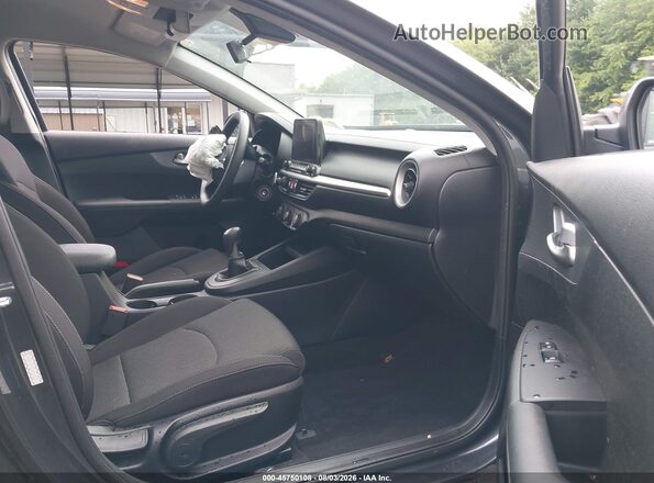 3KPF24AD9LE182080 2020 KIA FORTE Gray Front interior view