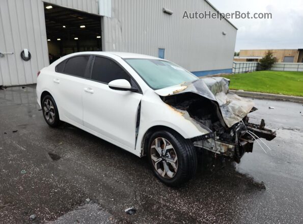 3KPF24AD9ME262738 2021 KIA FORTE White 