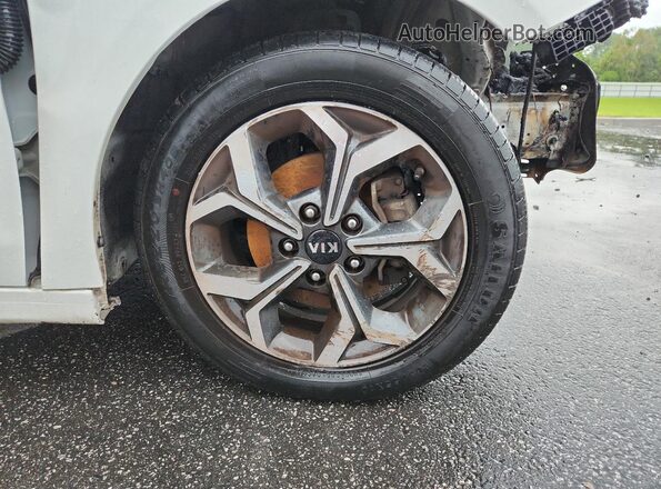 3KPF24AD9ME262738 2021 KIA FORTE White 