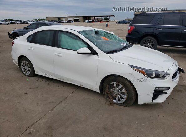 3KPF24AD9ME323697 2021 KIA FORTE White Front right