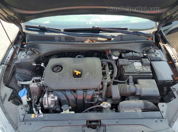 3KPF24AD9ME377548 2021 KIA FORTE Black Սալոնի հետևի տեսք
