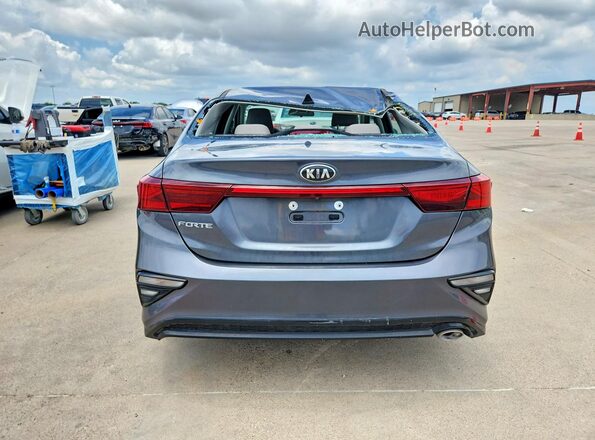 3KPF24AD9ME385312 2021 KIA FORTE Gray Rear view