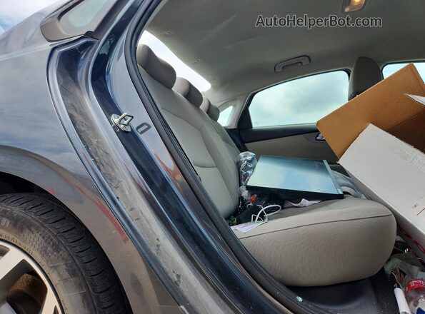 3KPF24AD9ME385312 2021 KIA FORTE Gray Rear seats view