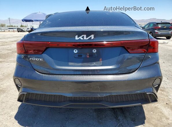 3KPF24AD9NE459037 2022 KIA FORTE Gray Widok z tyłu