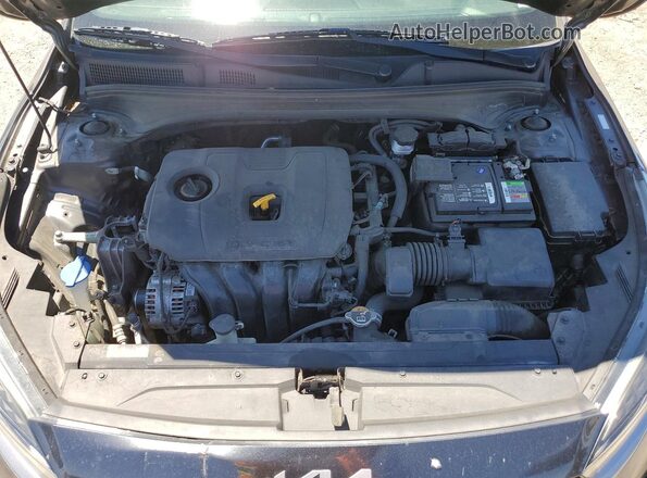 3KPF24AD9NE459037 2022 KIA FORTE Gray Widok wnętrza z tyłu