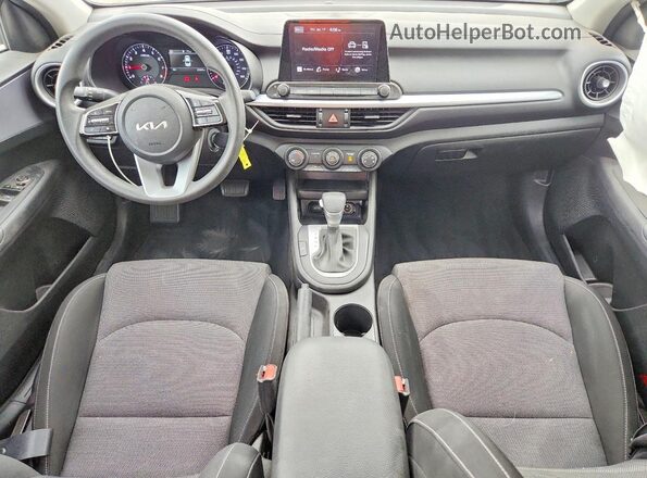 3KPF24AD9NE463184 2022 KIA FORTE Gray წინა პანელის ხედი