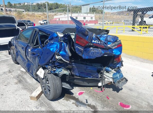 3KPF24AD9PE517974 2023 KIA FORTE Blue Вид спереду