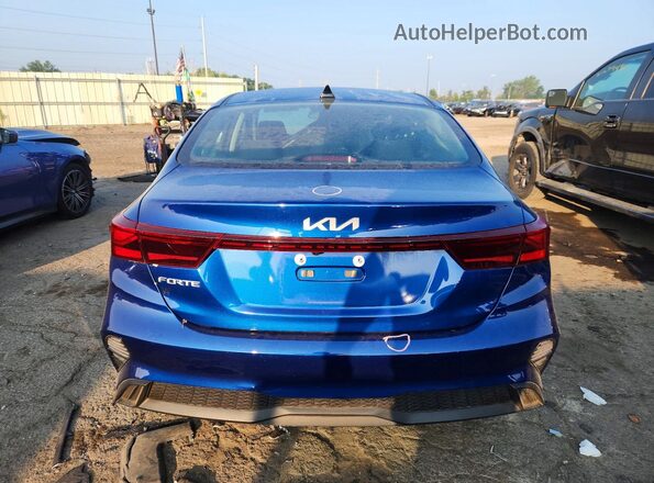 3KPF24AD9PE648189 2023 KIA FORTE Blue Widok z tyłu