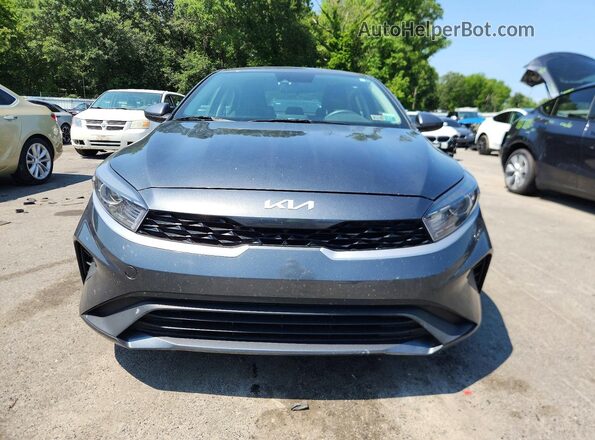 3KPF24AD9RE706434 2024 KIA FORTE Gray Front view