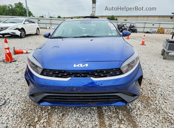 3KPF24AD9RE756394 2024 KIA FORTE Blue Դիմացի տեսք