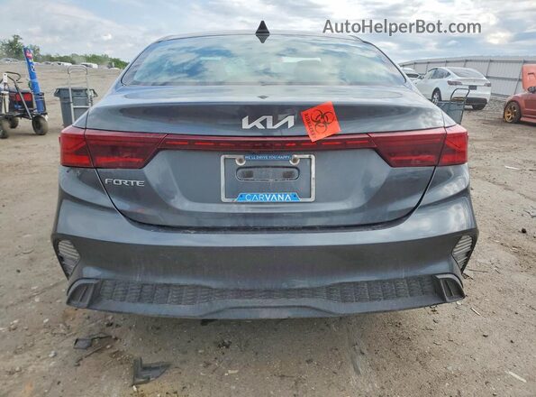 3KPF24AD9RE775706 2024 KIA FORTE Gray უკანა ხედი
