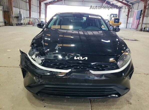 3KPF24AD9RE810986 2024 KIA FORTE Black Դիմացի տեսք
