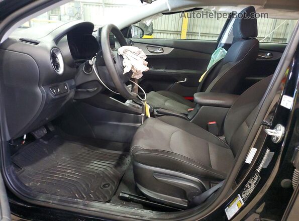 3KPF24AD9RE810986 2024 KIA FORTE Black Սալոնի դիմացի տեսք
