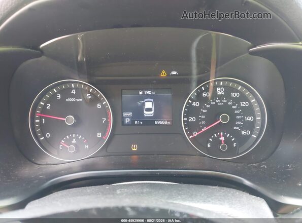 3KPF24ADXKE009988 2019 KIA FORTE Red Вид задніх сидінь