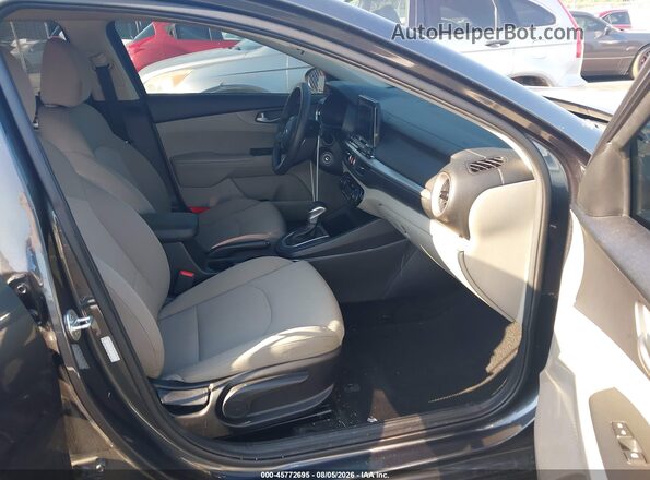 3KPF24ADXKE103188 2019 KIA FORTE Dark Blue Widok wnętrza z przodu