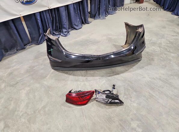 3KPF24ADXLE207522 2020 KIA FORTE Black ძრავის განყოფილების ხედი