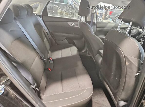 3KPF24ADXLE207522 2020 KIA FORTE Black უკანა სავარძლების ხედი