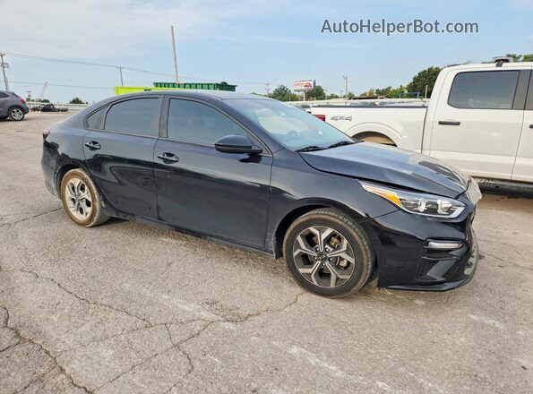 3KPF24ADXME269858 2021 KIA FORTE Black Front right