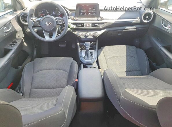 3KPF24ADXME303667 2021 KIA FORTE White Widok deski rozdzielczej