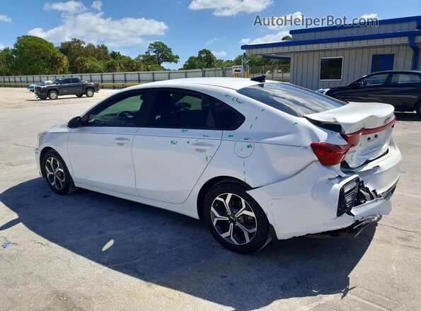 3KPF24ADXME303667 2021 KIA FORTE White Tył lewy