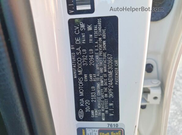 3KPF24ADXME303667 2021 KIA FORTE White Widok komory silnika