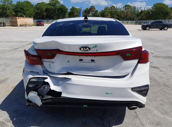 3KPF24ADXME303667 2021 KIA FORTE White Widok z tyłu
