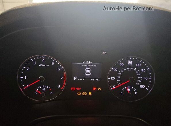 3KPF24ADXME347717 2021 KIA FORTE Blue ხელსაწყოთა პანელის ხედი
