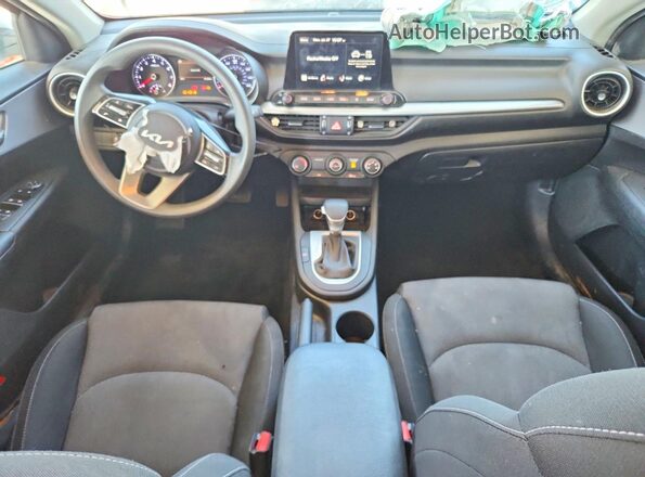 3KPF24ADXNE425513 2022 KIA FORTE White Вид панелі приладів