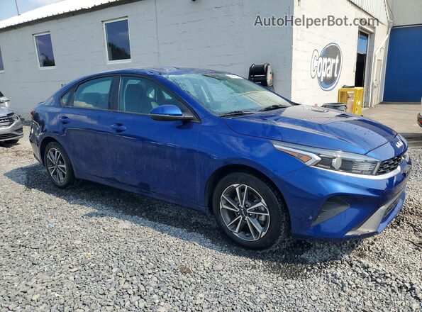 3KPF24ADXNE471505 2022 KIA FORTE Blue Front right