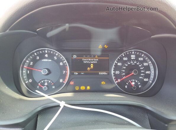 3KPF24ADXNE483086 2022 KIA FORTE Красный Вид щитка приборов