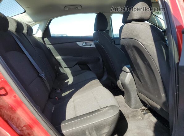 3KPF24ADXNE483086 2022 KIA FORTE Красный Вид задних сидений