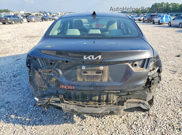 3KPF24ADXPE513142 2023 KIA FORTE Gray Vista trasera