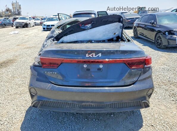 3KPF24ADXPE538090 2023 KIA FORTE Угольный Вид сзади