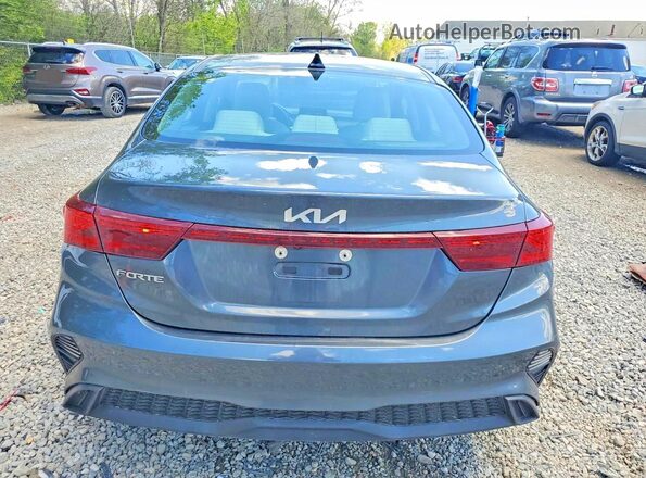 3KPF24ADXPE573728 2023 KIA FORTE Charcoal Вид ззаду