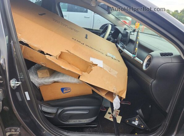 3KPF24ADXRE838280 2024 KIA FORTE Серый Вид салона спереди