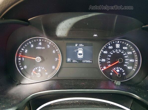 3KPF34AD0KE046240 2019 KIA FORTE Gray ხელსაწყოთა პანელის ხედი