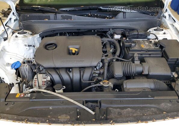3KPF34AD0NE457450 2022 KIA FORTE White Vista interior trasera